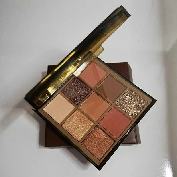 پالت سایه چشم فارماسی کالکشن اوسیس مدل Desert Sands (مجموعه سایههای خاکی و گرم)
